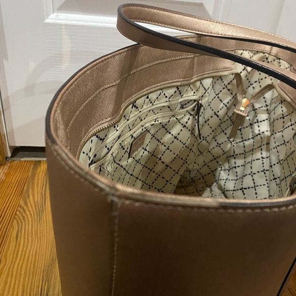 Kate Spade - Picture 4 of 5